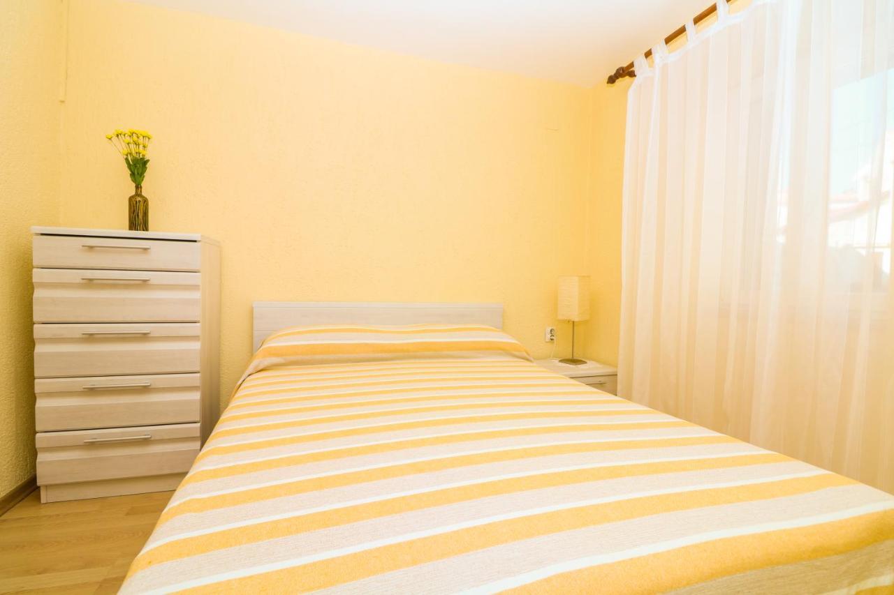 Apartments Ivo With Sea View Baška Eksteriør bilde