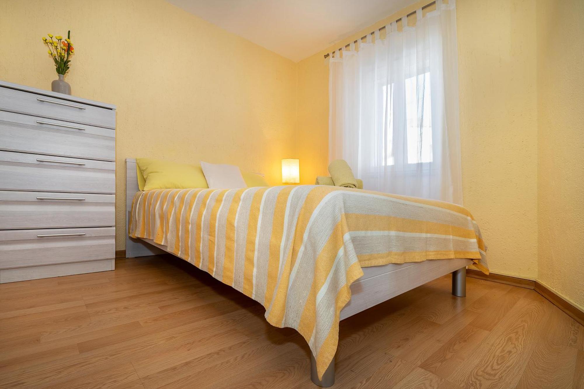 Apartments Ivo With Sea View Baška Eksteriør bilde