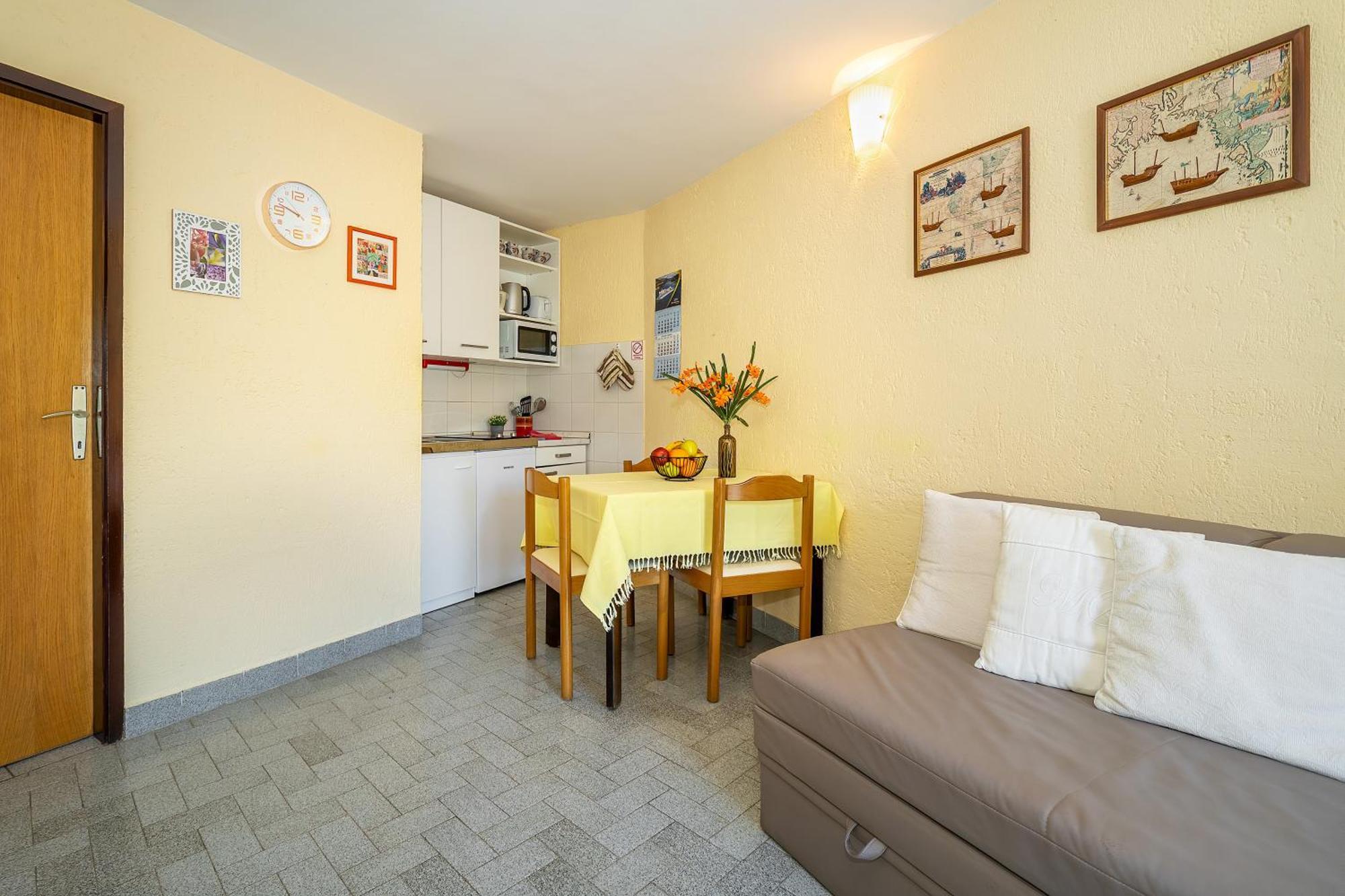 Apartments Ivo With Sea View Baška Eksteriør bilde