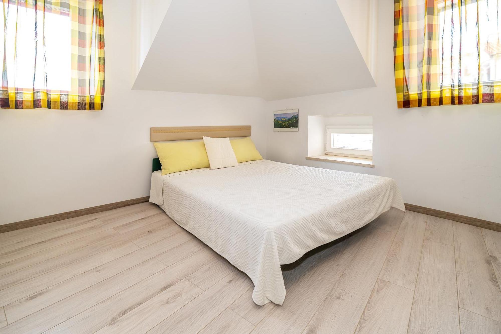 Apartments Ivo With Sea View Baška Eksteriør bilde