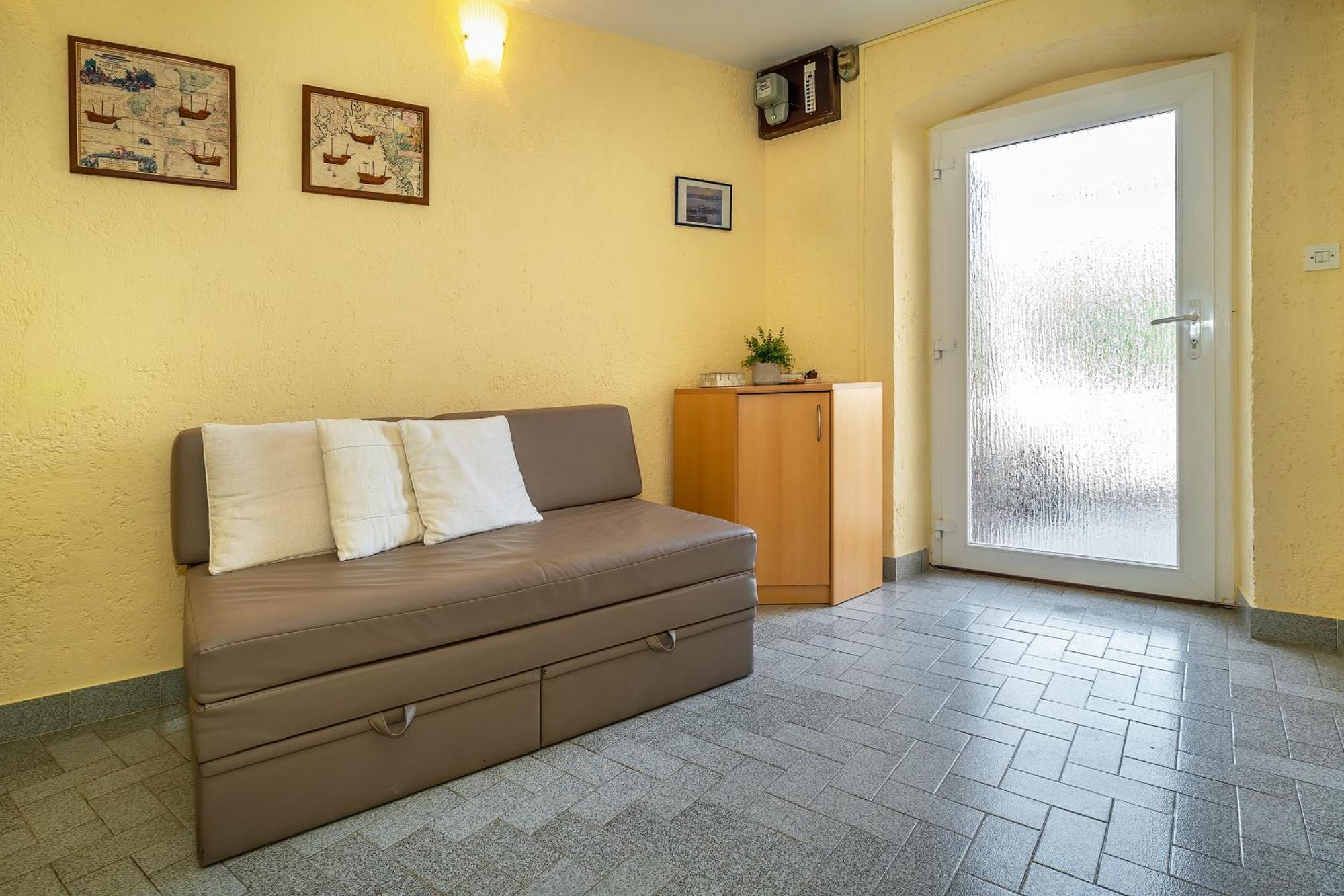 Apartments Ivo With Sea View Baška Eksteriør bilde